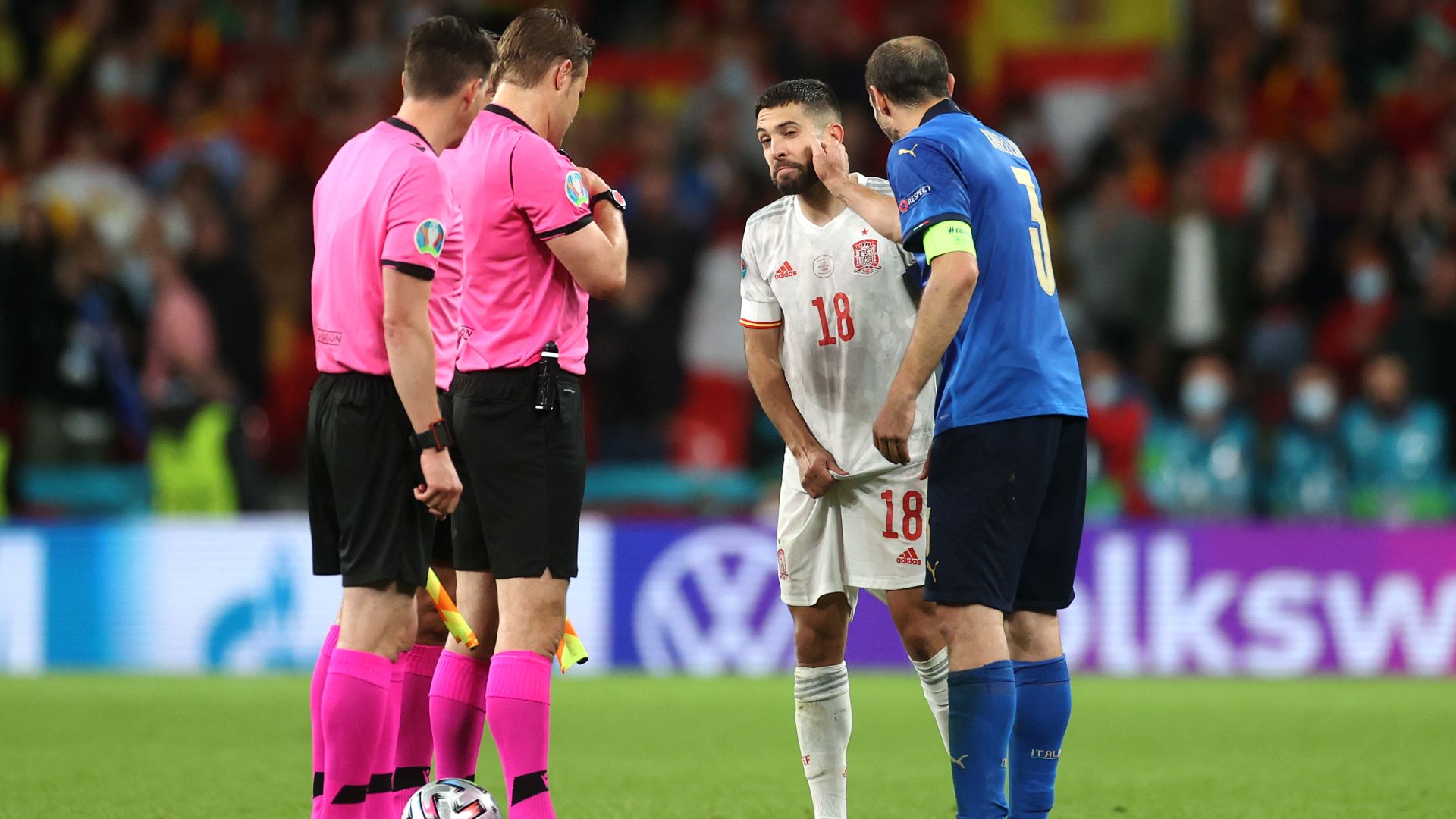 Chiellini, Jordi Alba e il sorteggio dei rigori in Italia ...