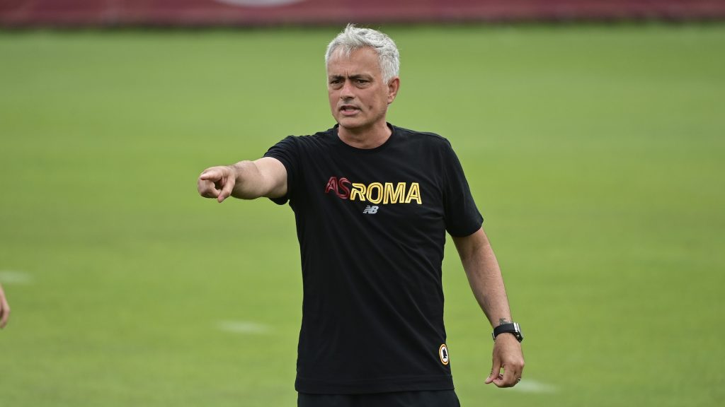 La Roma fa felice Mourinho: Matias Viña - Tutto il Calcio