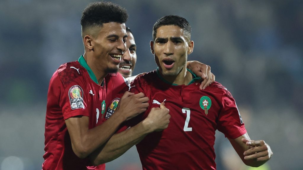 Punizione incredibile di Hakimi: il Marocco vola ai quarti di Coppa d’Africa