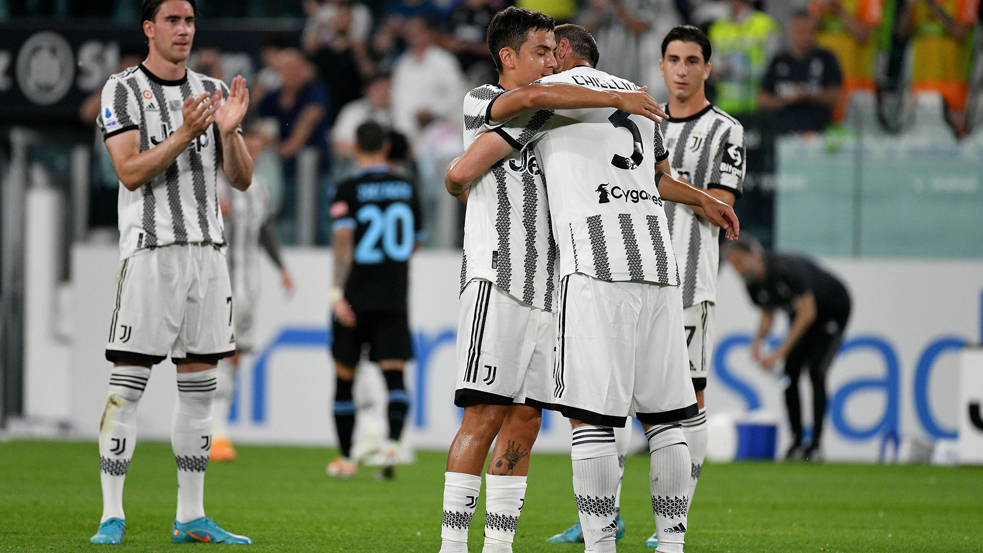 Juventus, addio a Chiellini e Dybala: la fine di un’epoca per la Vecchia Signora
