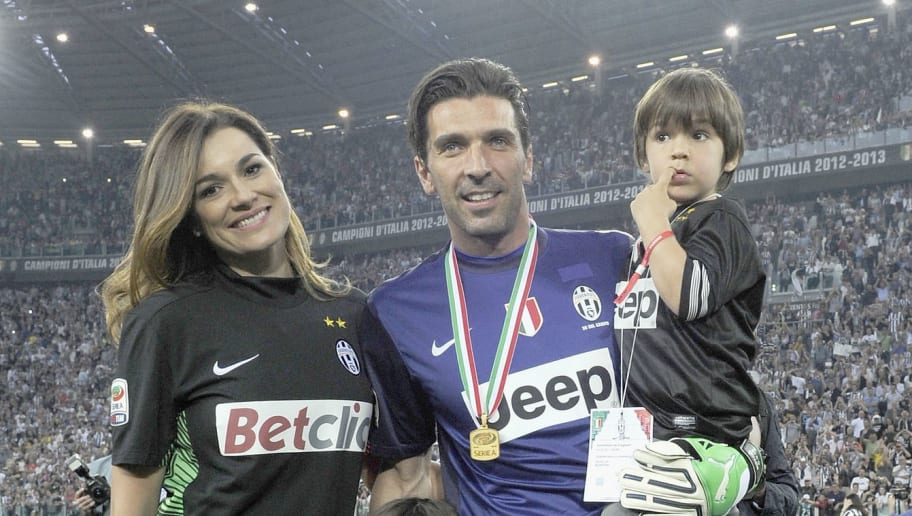 Alena Seredova: “Sempre juventina. Buffon? Saremo legati a vita. I tifosi mi chiamano capitana”