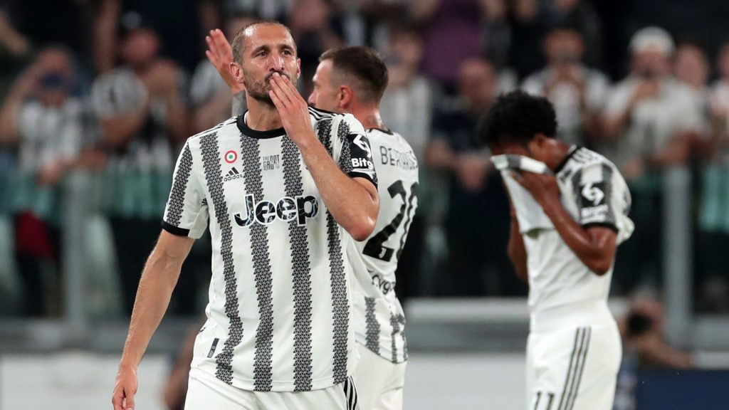 Juventus, Chiellini si commuove: “Con Buffon, Bonucci e Barzagli ho condiviso tanto”