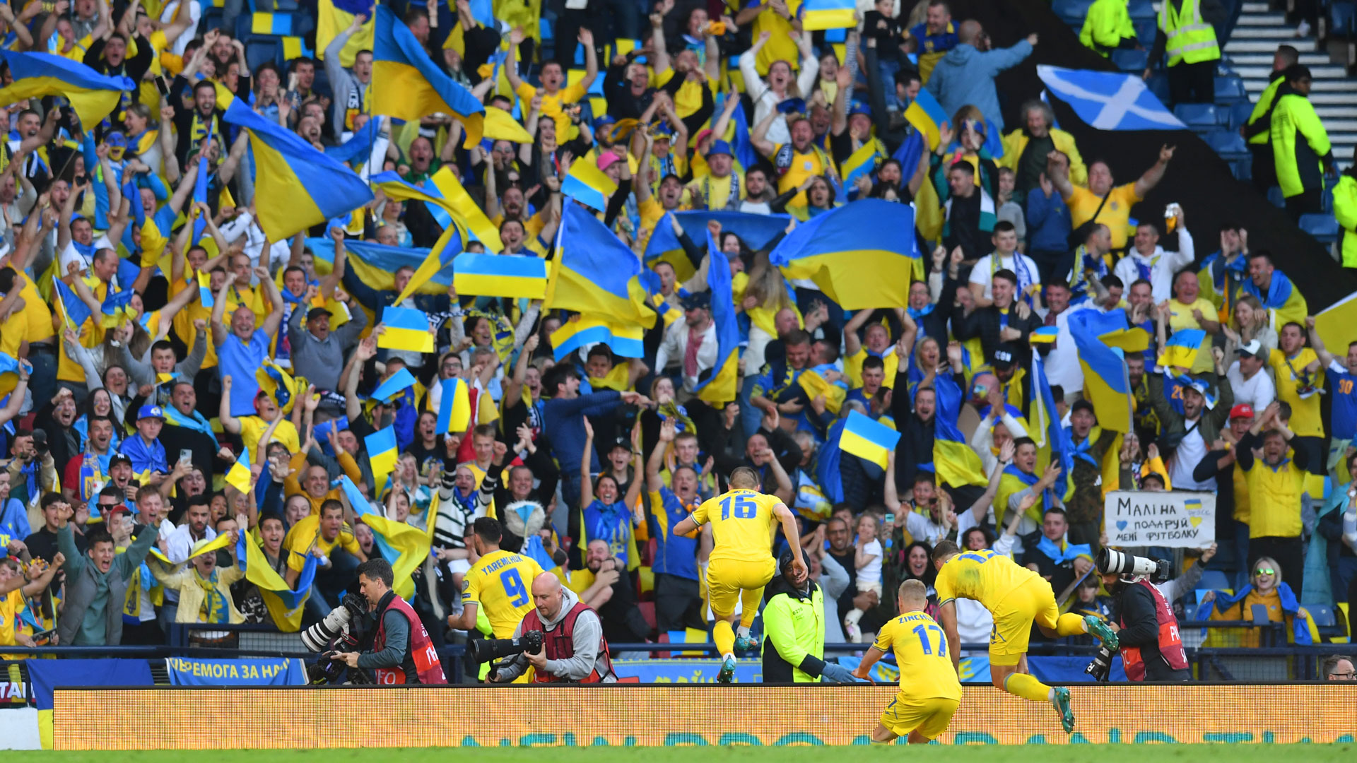 Per l’Ucraina lacrime, gol e sogno Mondiale: Scozia ko, è finale playoff
