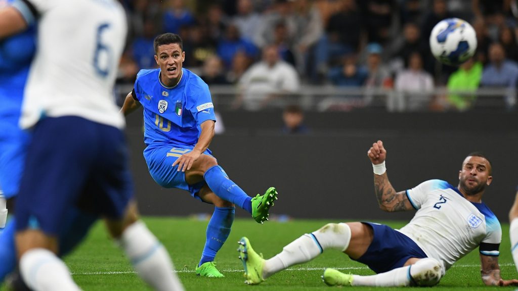 Nations League, l’Italia supera l’Inghilterra: decisivo Raspadori