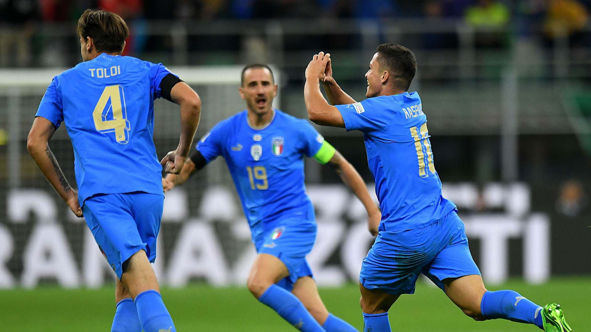 Raspadori segna, Donnarumma para tutto: Italia alla Final Four di Nations League