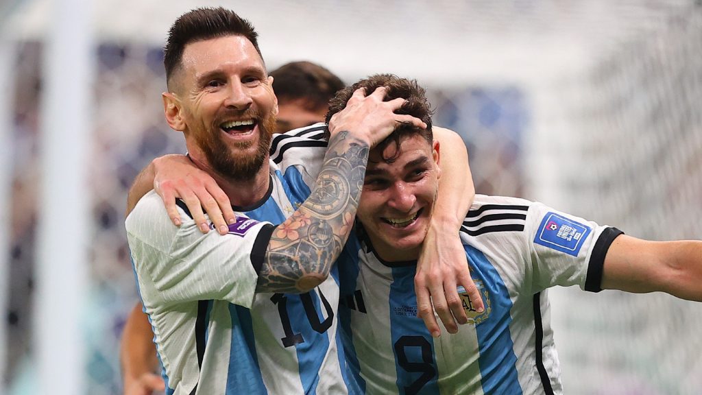 Argentina, Messi: “Non so se sarò il mio ultimo Mondiale, ma mi sto divertendo”