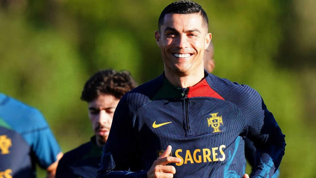 Ronaldo: “Nuovo capitolo, aiuterò il mio Portogallo”