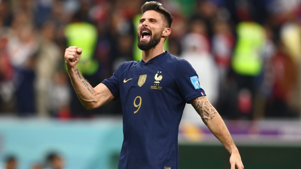 Olivier Giroud a Europe 1 su Benzema: “Mi sarebbe piaciuto un finale diverso ma è una sua decisione”