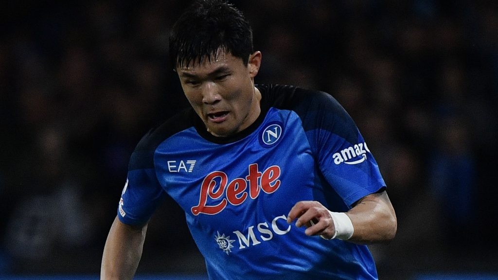 Napoli verso l’Eintracht: Kim e Meret parzialmente in gruppo