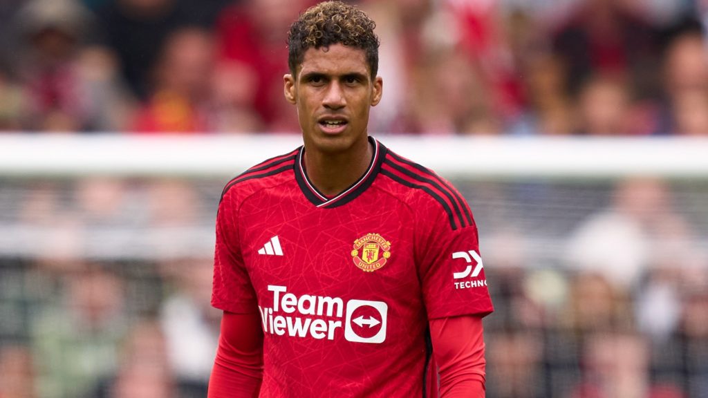 Premier, Varane del Manchester United si scaglia contro la FA: “Le nostre opinioni non vengono ascoltate”