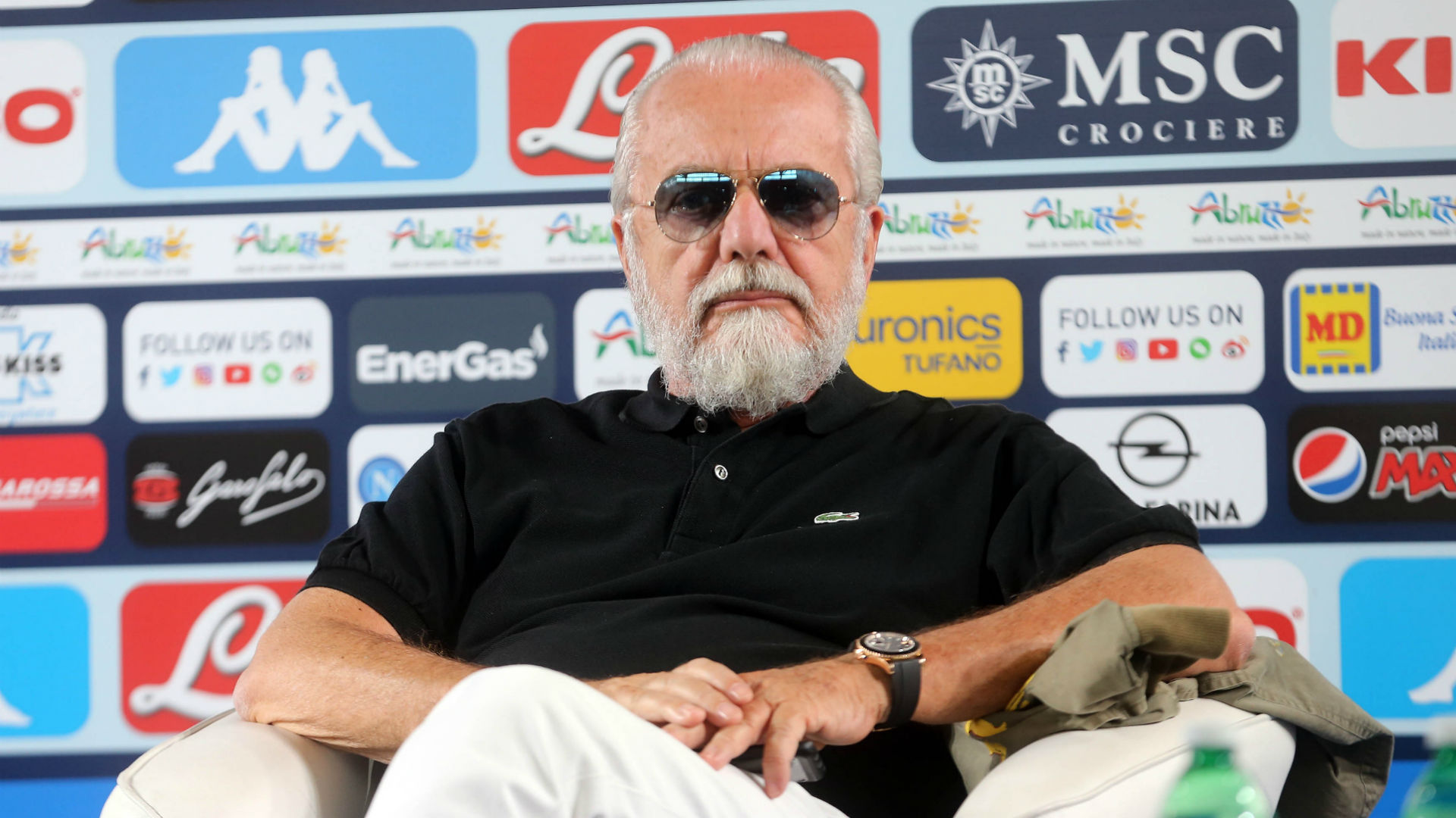 De Laurentiis indagato, l’avvocato: “Operazione Osimhen limpida”