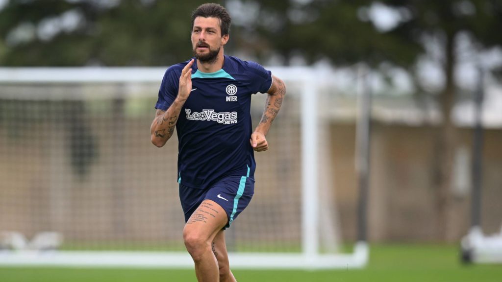 Italia, Acerbi: “La maglia azzurra è un onore e un privilegio”