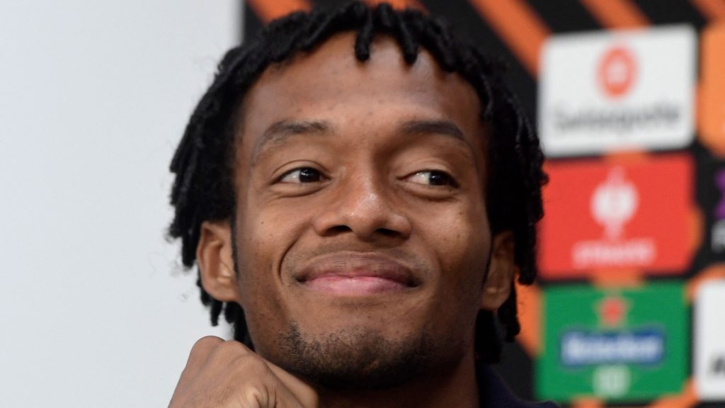 Inter, nella rifinitura riecco Cuadrado: a parte Sensi e Frattesi