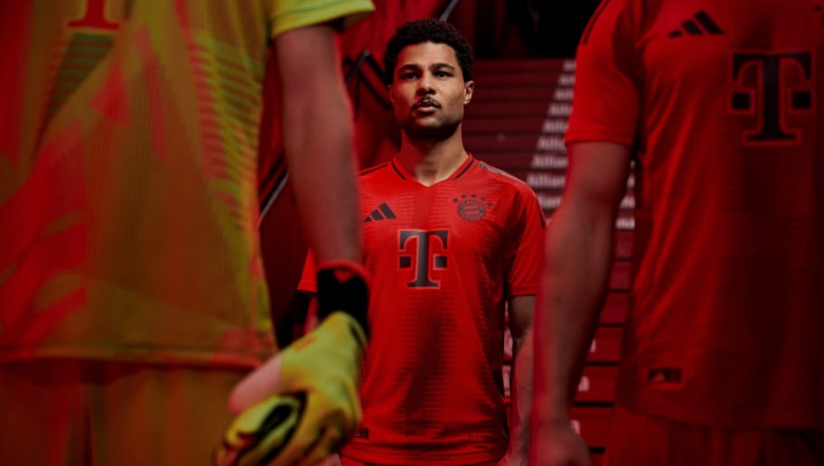 Il Bayern Monaco e adidas presentano la maglia Home 2024-25 dei bavaresi