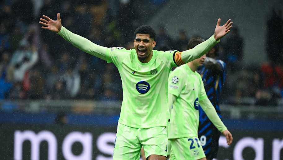 Ronald Araujo alla Juventus? Torna di moda il nome del difensore per l’estate