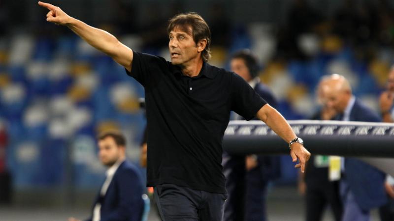 Conte sfida le pressioni. “Vincere qui è difficile ma si può fare la storia”. Le scelte del tecnico
