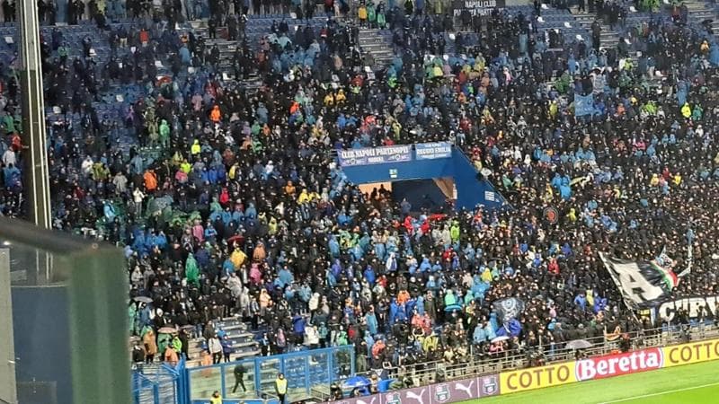 Pazzie per trovare un biglietto: Napoli-Genoa già sold out, attesa per la trasferta a Parma