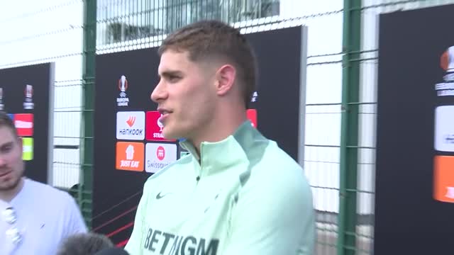 Van de Ven determined to end Spurs’ trophy drought