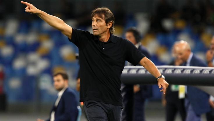 Napoli, Conte prepara tre moduli: centrocampo da Premier league, più gol con Lang e Nunez
