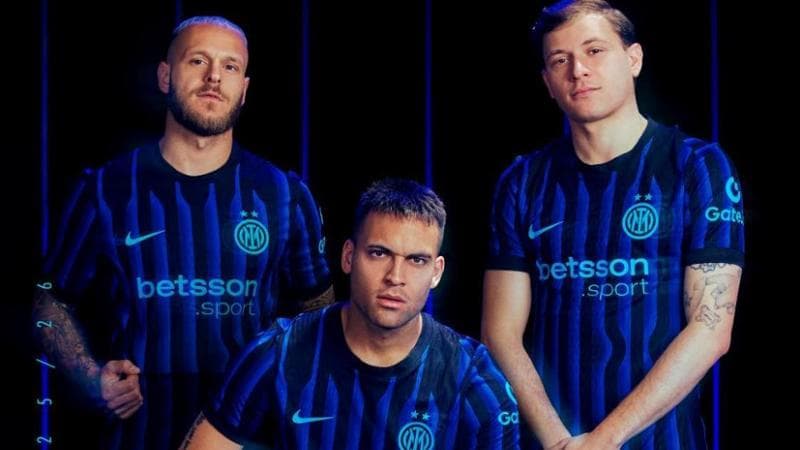 Inter, presentata la nuova maglia