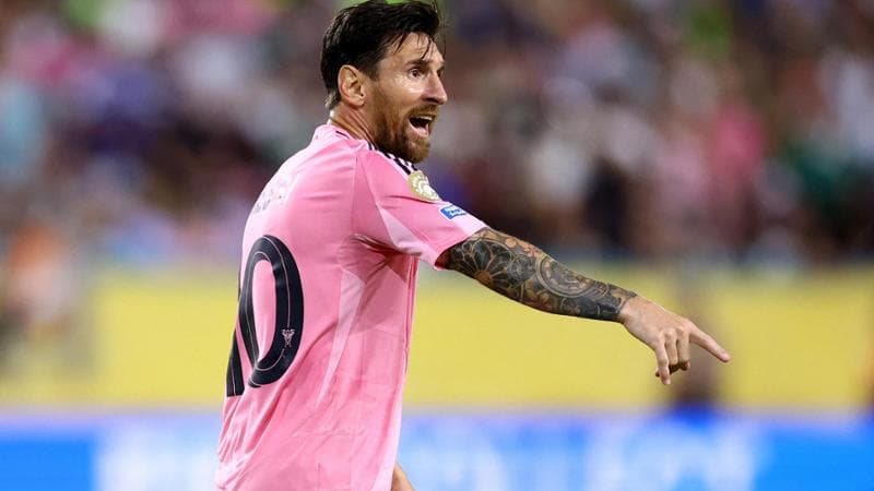 La macchina del tempo, Messi sfida il Psg e le ombre del passato