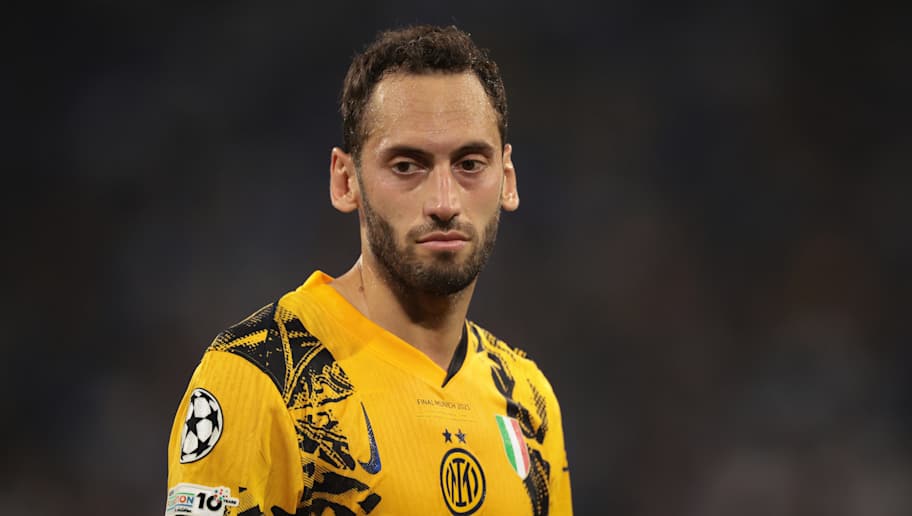 Calhanoglu spinge per il Galatasaray: Inter costretta ad abbassare il prezzo