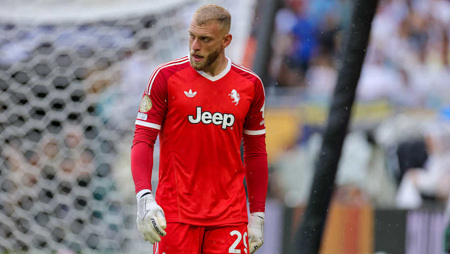 Le mosse della Juve per la porta: Di Gregorio rifiuta il City, il sostituto di Perin