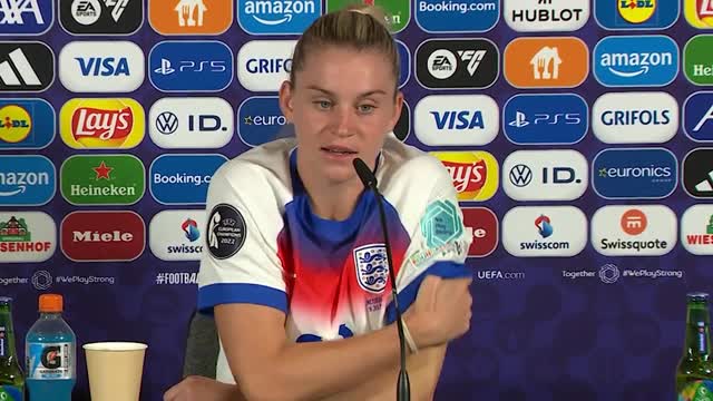 Russo and Wiegman hail ‘proper English’ display against the Netherlands