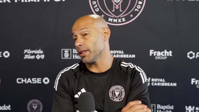 It would be crazy to risk injury to Messi – Mascherano