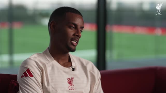 ”I want to win trophies’ – Isak explains Liverpool decision
